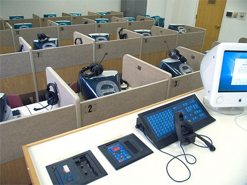 Northwestern's old Tandberg lab Tandberg Language Lab